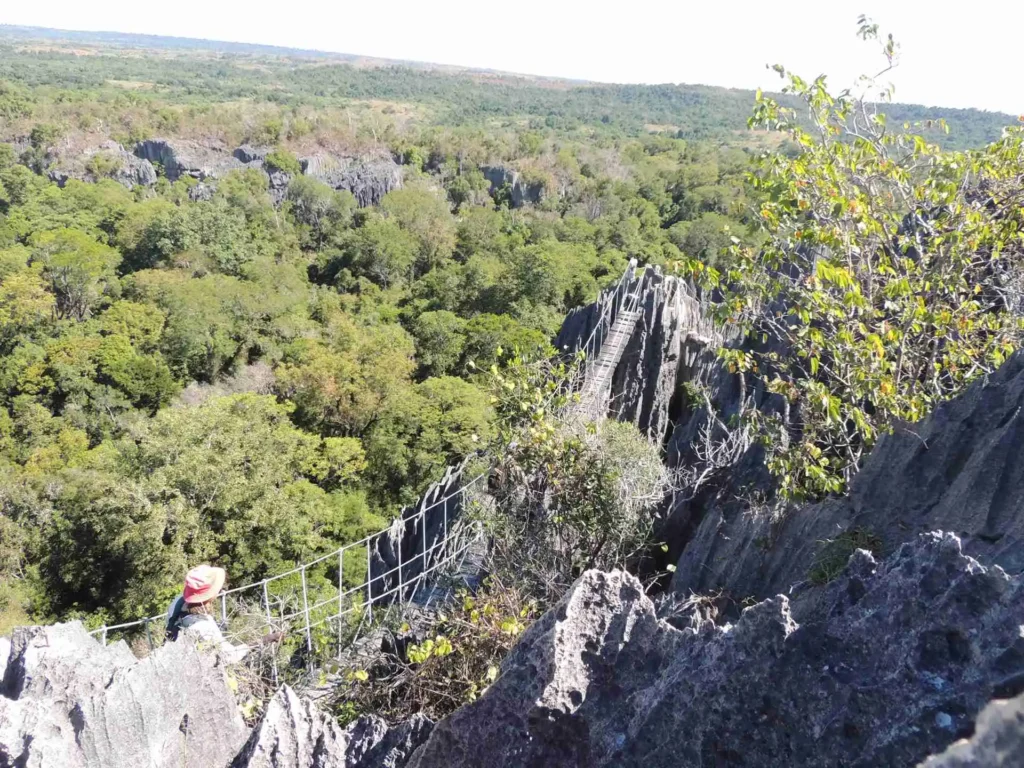 madagascar trip to the west, tsingy of bemaraha